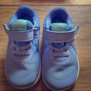 Nike Light (royal) Blue Sneakers in size 6T